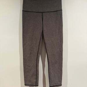 Lululemon High Rise Cropped Leggings Gray – 19” Inseam
